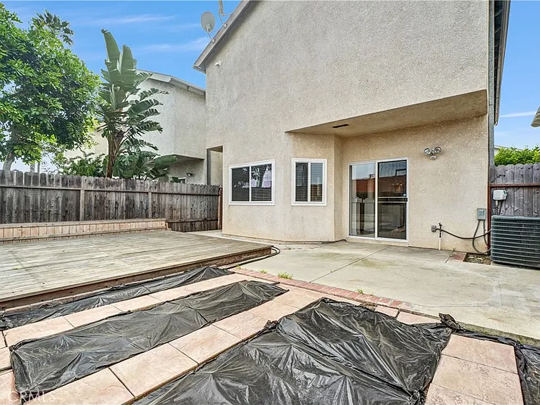 1309 Hunt Ter — Photo 29