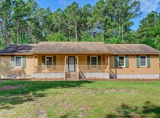 121 N Wright Way, Burgaw, NC 28425