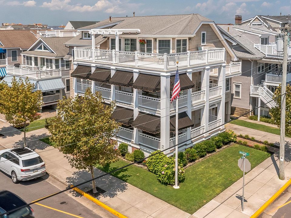 1st image of 873 Brighton Pl #873