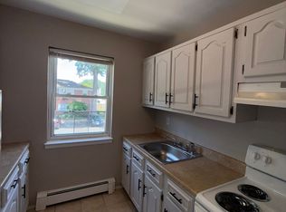 289 Main St APT 14K, Spotswood, NJ 08884