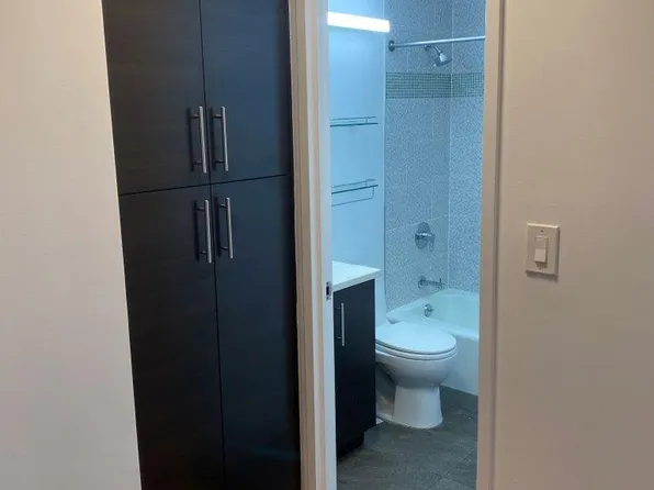 347 West 57th Street image 14 of 33