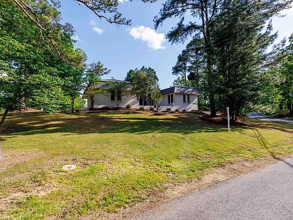 5th image of 931 Lakeview Estates Dr