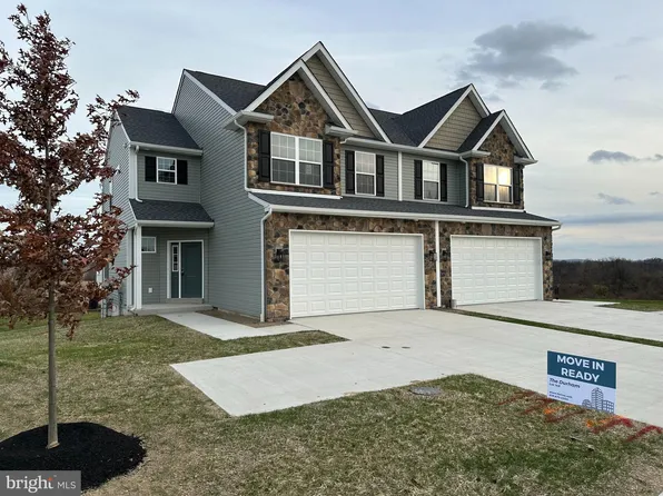 243 Sunglo Dr Lot 146, Leesport, PA 19533