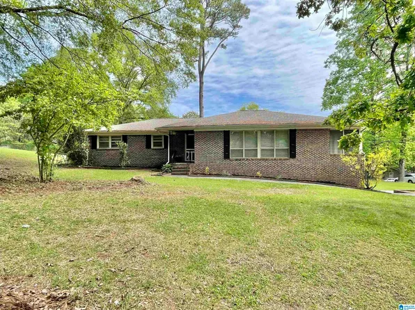 1304 1st Ave W, Alabaster, AL 35007