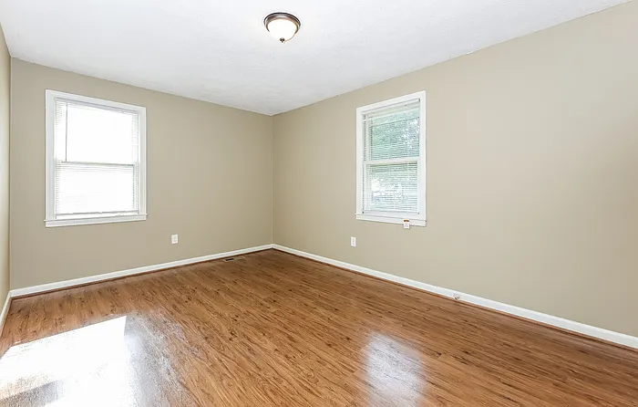 24 Prestbury Dr — Photo 5