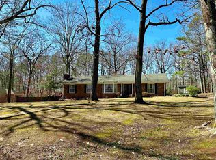 160 Mollie Dr, Selmer, TN 38375