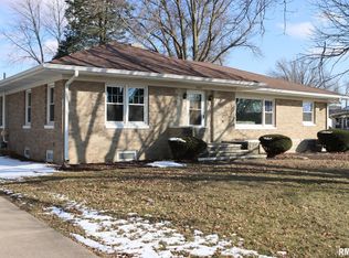 1415 6th St, Orion, IL 61273