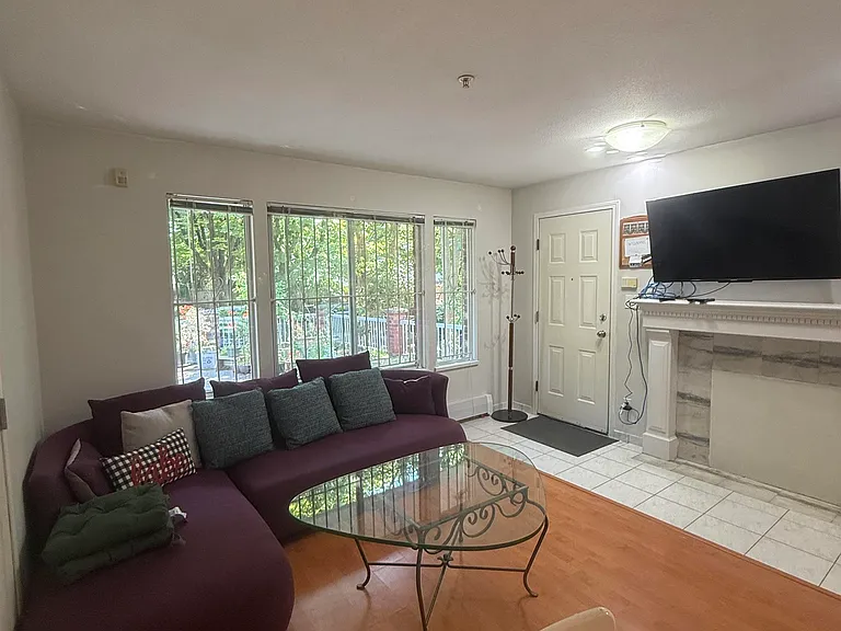 623 E 10th Ave #2 — Photo 2