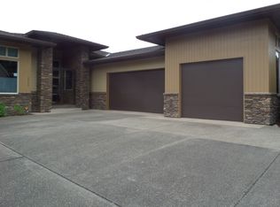 2525 N 4th St, Washougal, WA 98671