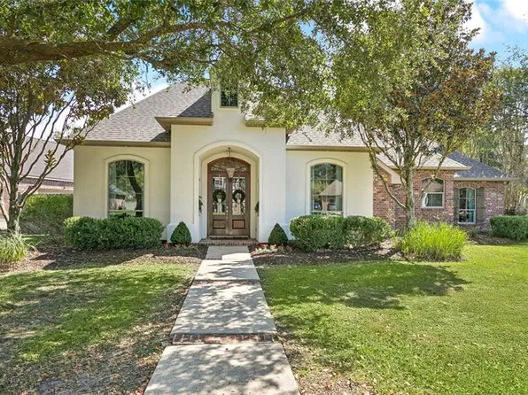 382 Red Maple Dr, Mandeville, LA 70448