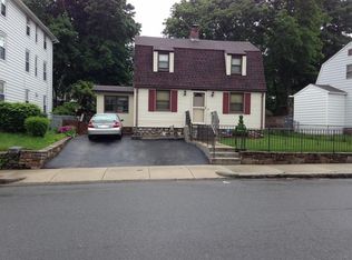 5 Crystal St, Worcester, MA 01603
