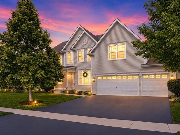 650 Iris Ct, Lake Villa, IL 60046