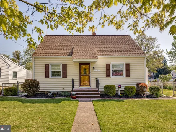 1102 Sylvan Dr, Haddon Heights, NJ 08035