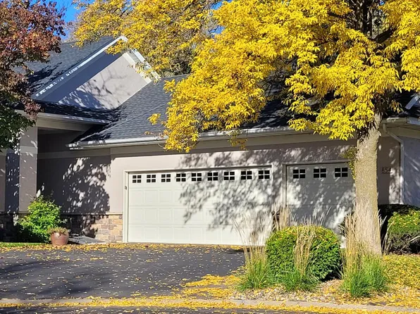 854 Nine Mile Cv N, Hopkins, MN 55343