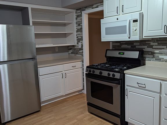 5th image of 149 W Saveland Ave #149