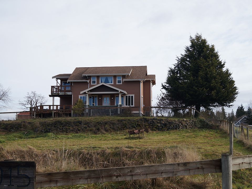 1st image of 4015 114th Ave E