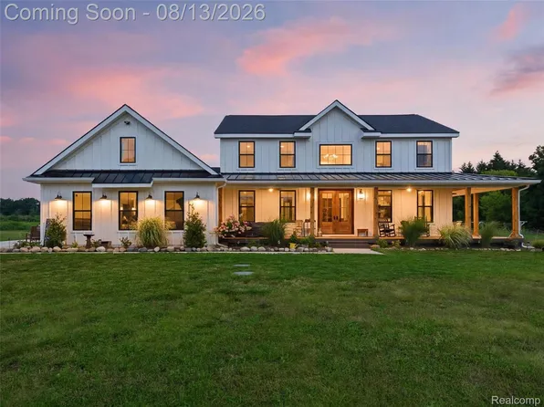 7241 Lyons Rd, Imlay City, MI 48444