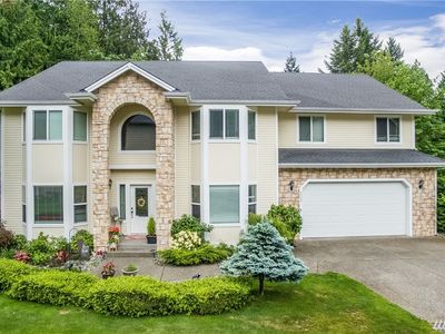 6409 179th Ave E, Lake Tapps, WA, 98391
