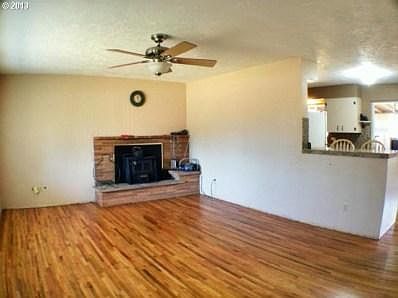 3rd image of 9615 NE 81st St