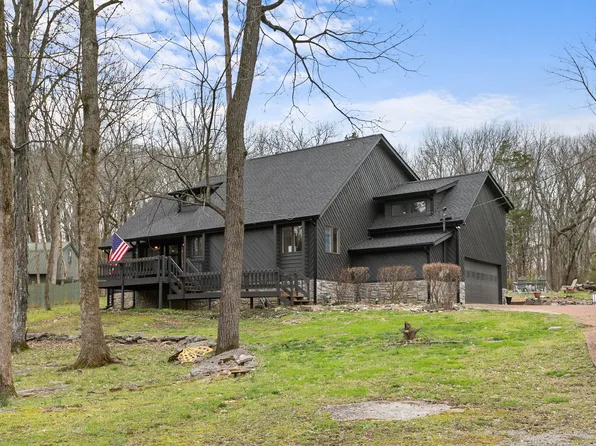 576 Lakeshore Dr, Old Hickory, TN 37138