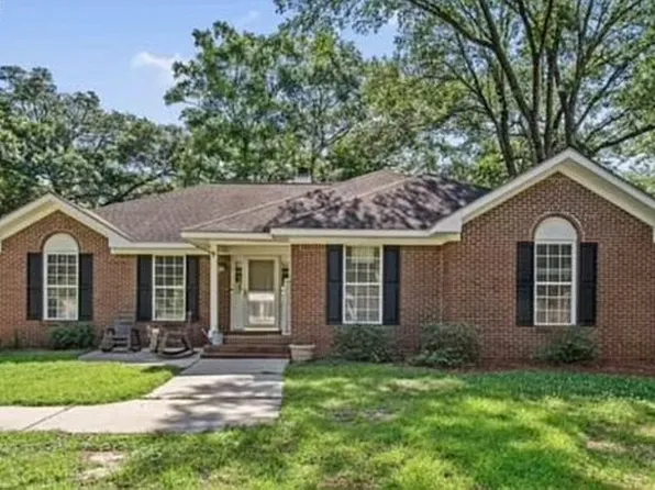 8653 Rosalene St E, Grand Bay, AL 36541