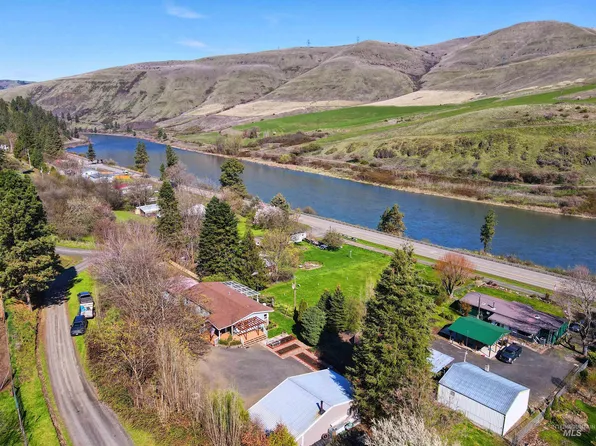 18557 Fernwood Dr, Lenore, ID 83541