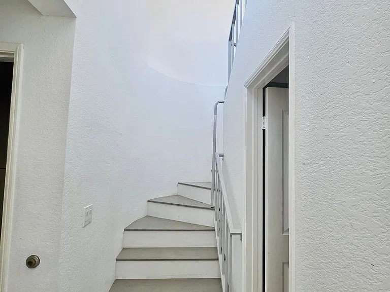 8701 Vista Del Oro Way — Photo 13
