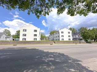 Updated 1 bed apartment, Crawfordsville, IN 47933