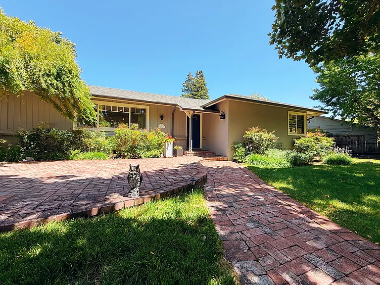 11 Van Ripper Ct — Photo 62