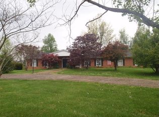 241 Hill Rd, Paris, KY 40361