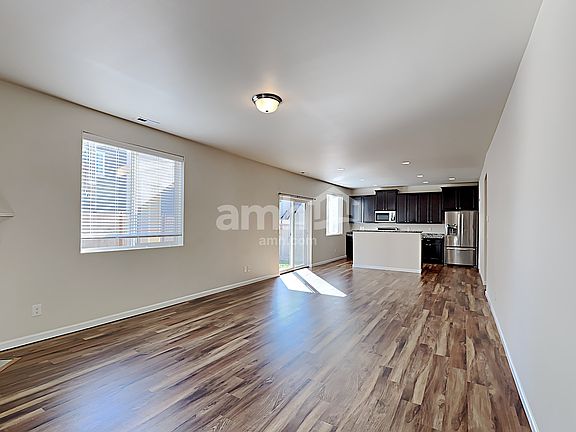 5th image of 14127 67th Ave E