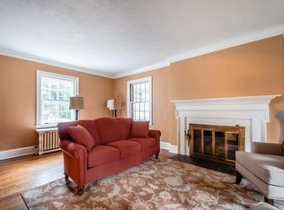 94 Garfield Rd, West Hartford, CT 06107