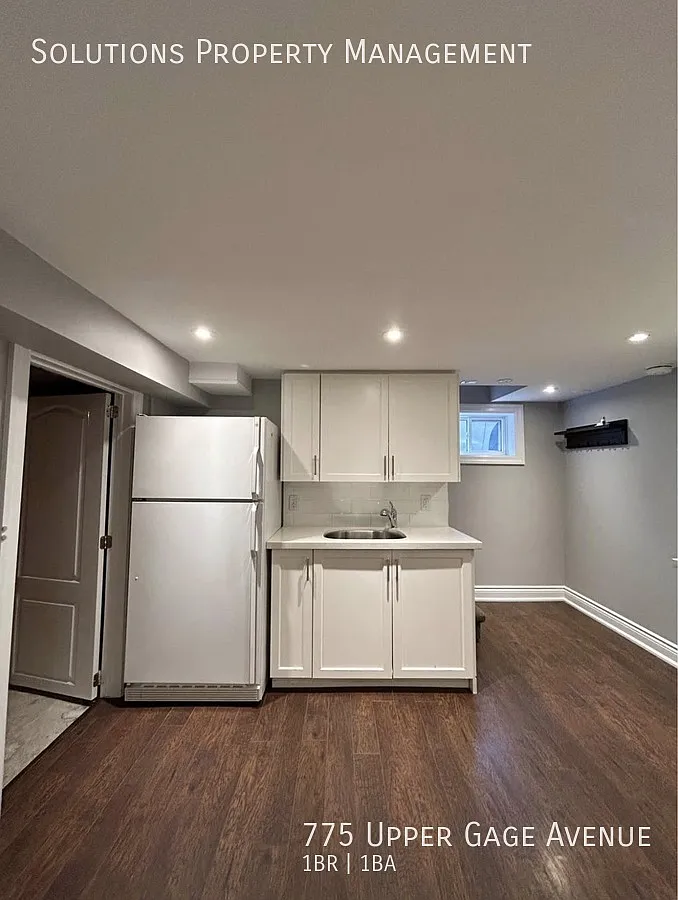 Charming 1-Bedroom Apartment — Photo 2