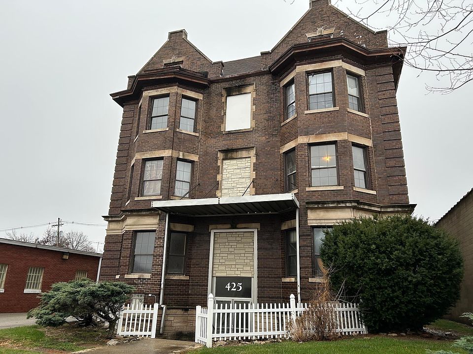 1st image of 425-3C N Vermilion St