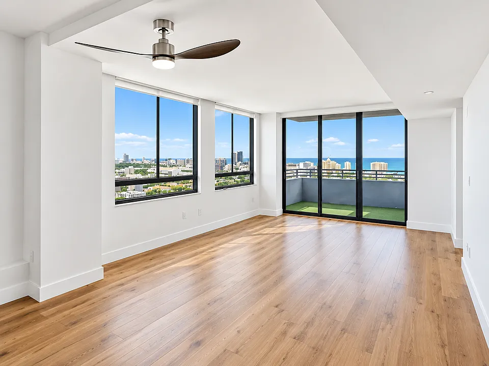 1330 West Ave #1331