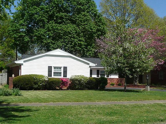 2nd image of 2417 Woodmont Dr