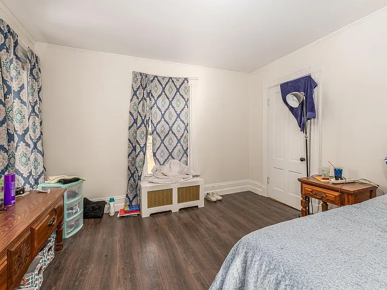 145 Pine St #2 — Photo 11