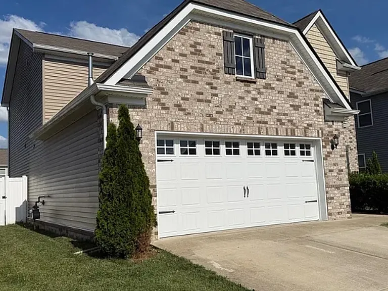 409 Wind Dance Dr — Photo 2