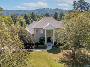 65 River Run Trl, Gadsden, AL 35901