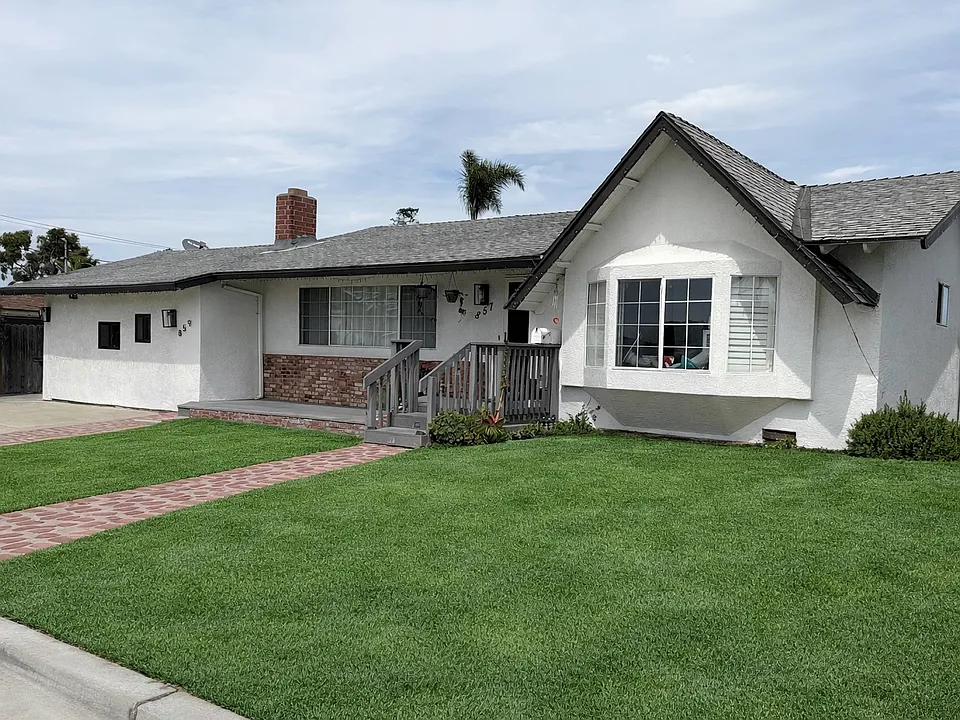 857 Cuyamaca Ave #859