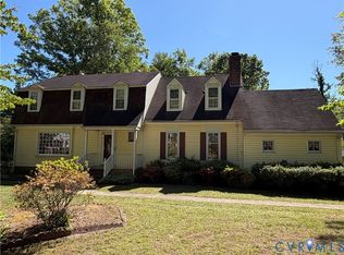 9131 Redbridge Rd, North Chesterfield, VA 23236