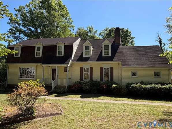 9131 Redbridge Rd, North Chesterfield, VA 23236