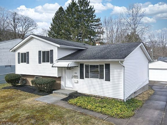 2nd image of 1062 Terrell Dr