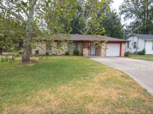 740 S Andrews Ave, Sherman, TX 75090