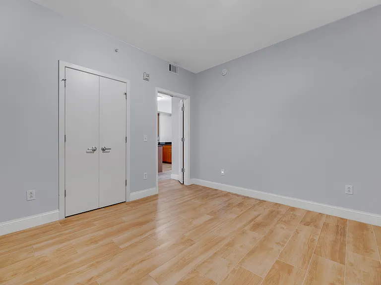 910 M St NW #312 — Photo 7