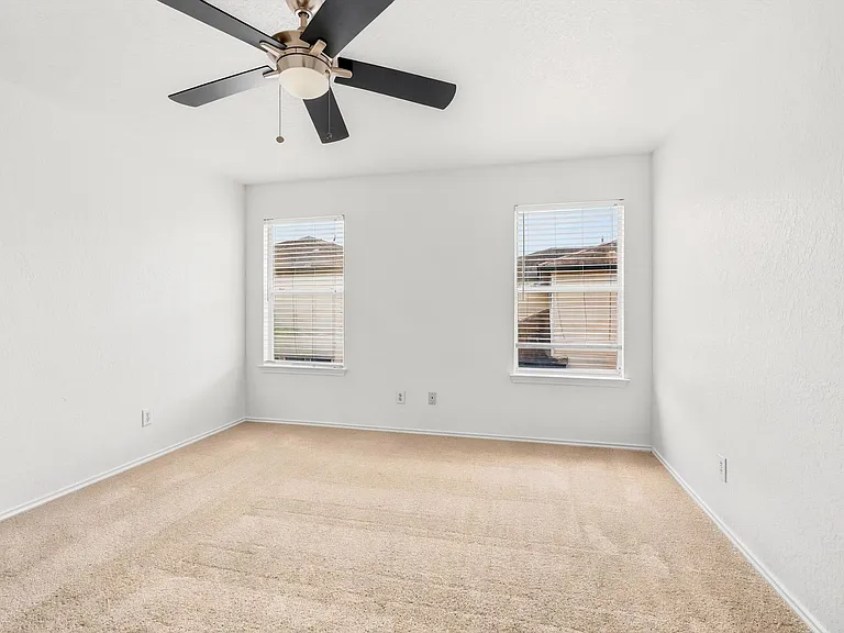 18 Anchorage Bay — Photo 17