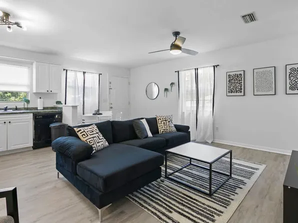 2401 Gordon St, Tampa, FL