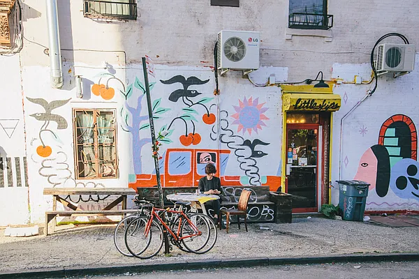 Rented by Compass | media 23