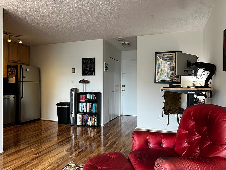 1330 New Hampshire Ave NW #709 — Photo 11