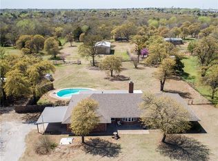 6405 Whispering Oak Dr, Edmond, OK 73034